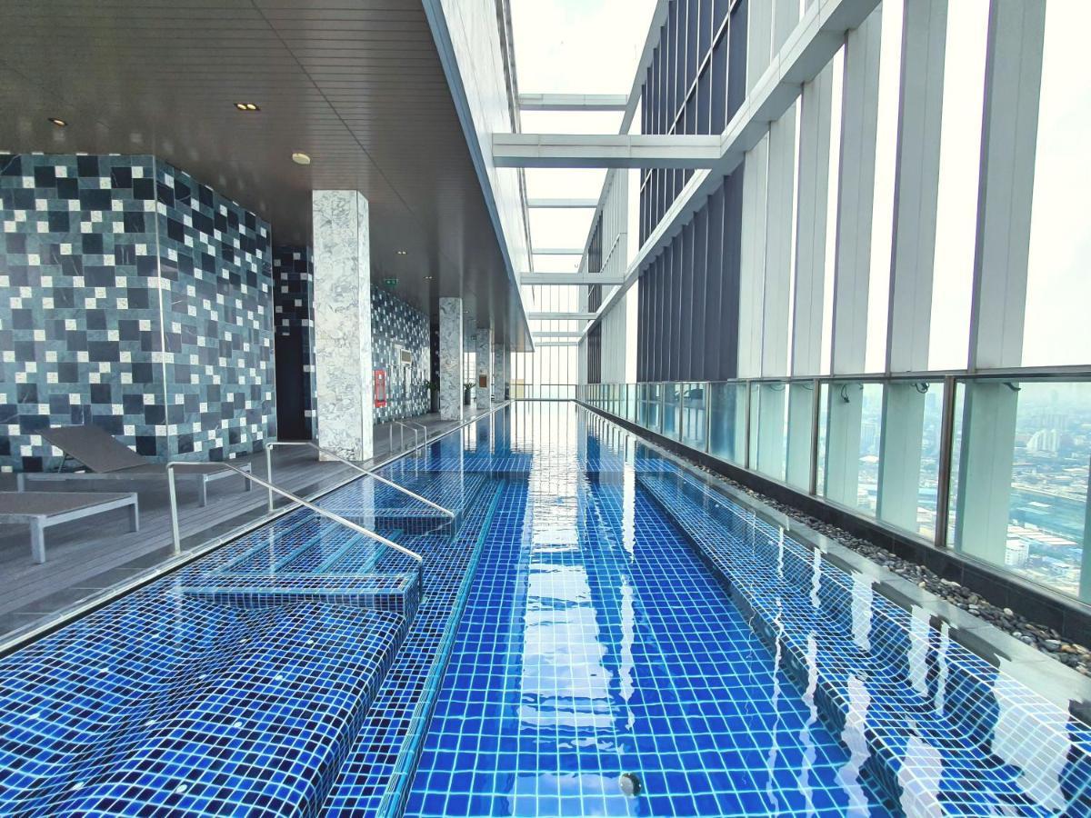 Hampton Residence Next To Emporium Bangkok Bagian luar foto