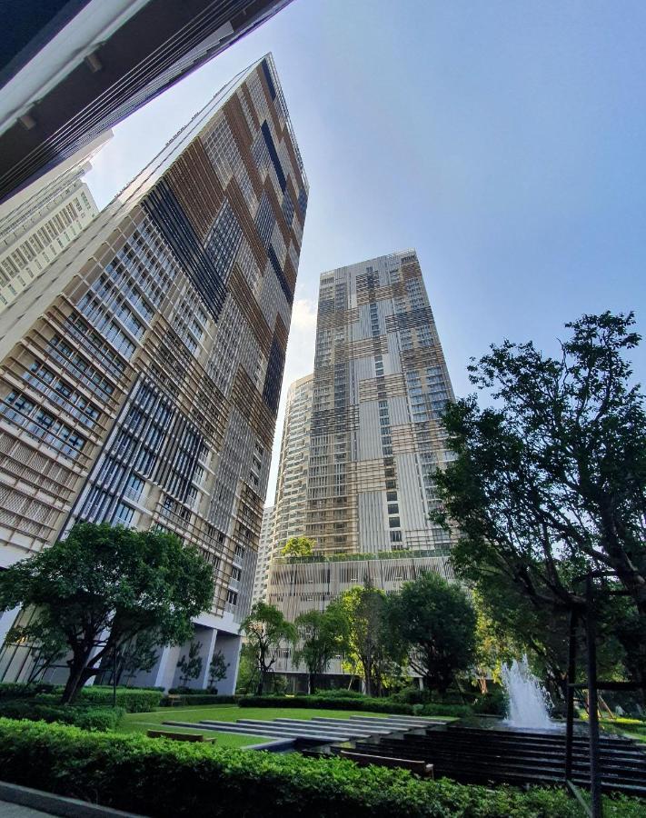 Hampton Residence Next To Emporium Bangkok Bagian luar foto