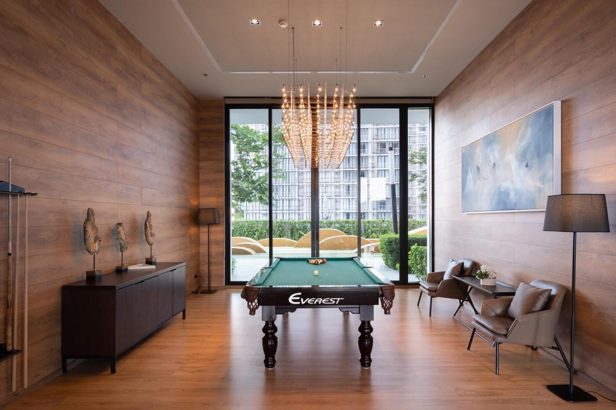 Hampton Residence Next To Emporium Bangkok Bagian luar foto